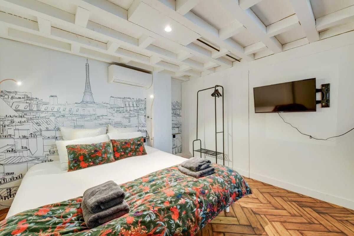 Appartement Stylish And Sunny 7bd With Garden For 17 Guests! Parijs